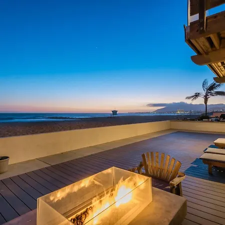 Luxury Modern Designer Beach House On Sand W/ Pool